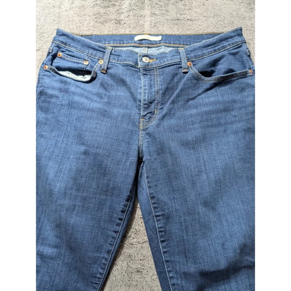 Levi's Boyfriend Fit Jeans Women's Size 32 Dark Wash